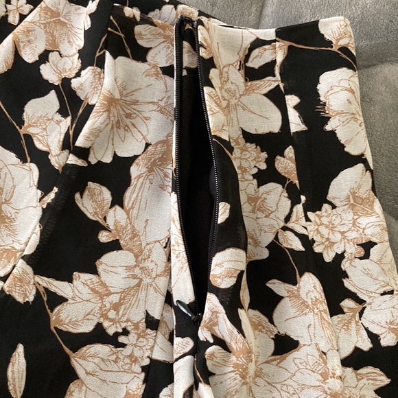 Forever 21 Skirt - Picture 4 of 7